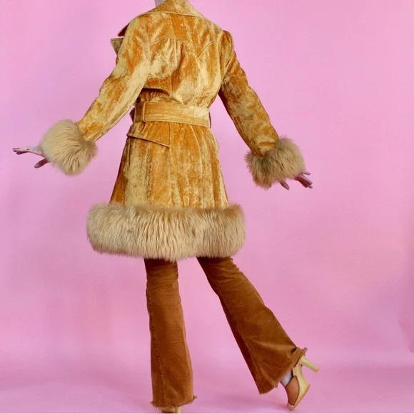 Country Pacer rare 60s gold velvet penny lane fur sleeve Russian coat - Picture 4 of 16